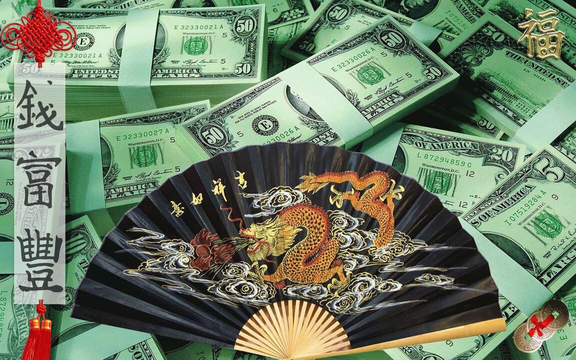 Abanico chino como amuleto para atraer dinero